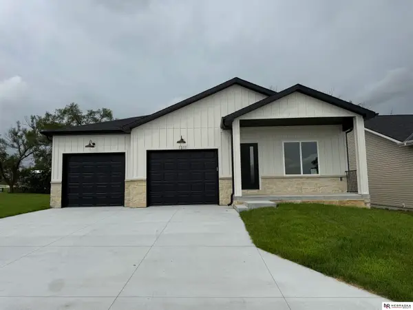 1311 SW 36th Street, Lincoln, NE 68522