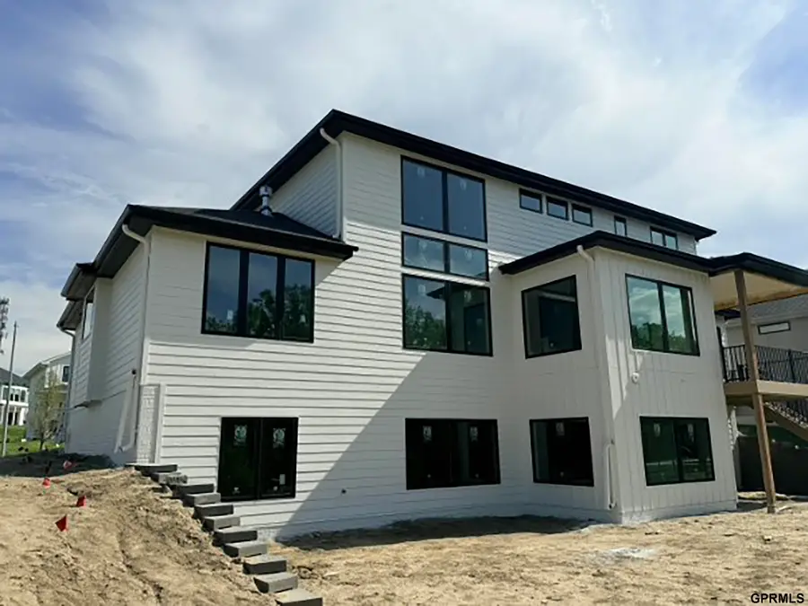 3912 S 213 Avenue, Elkhorn, NE 68022 - #3