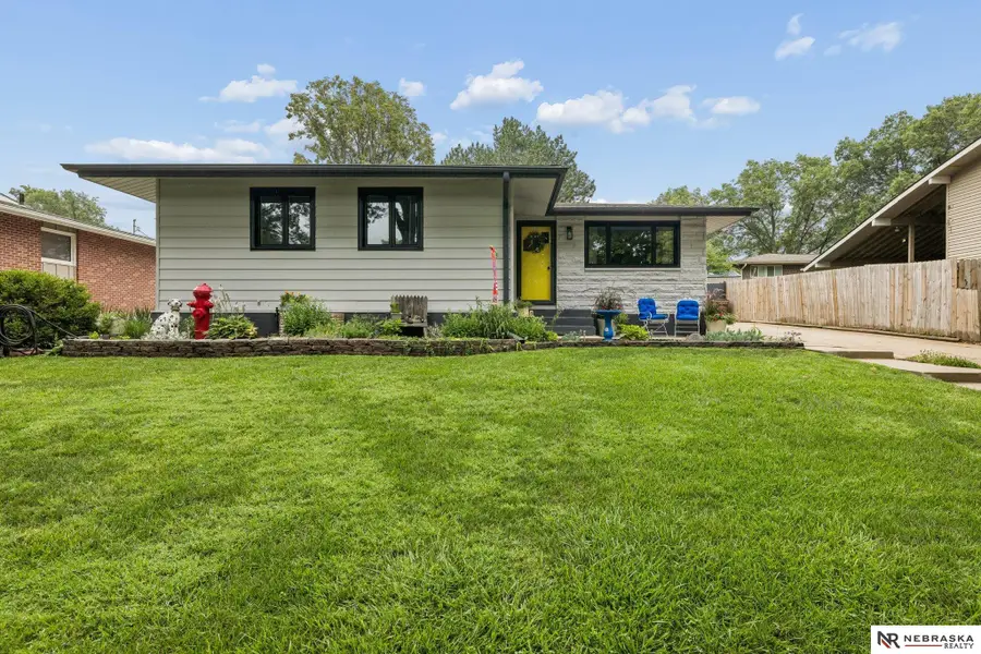 1108 W Avon Lane, Lincoln, NE 68505 - #2