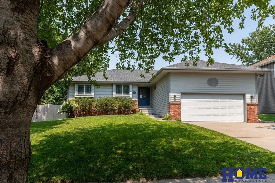 2240 Philadelphia Drive, Lincoln, NE 68521 - #2