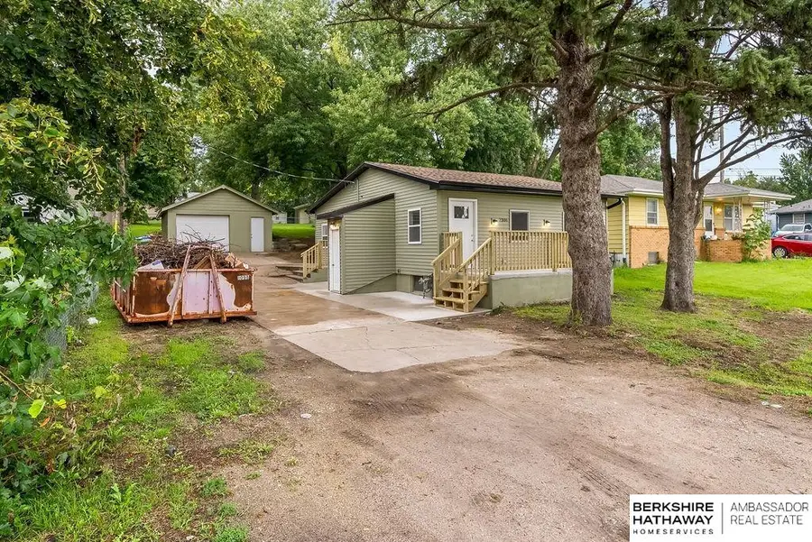 7306 S 28th Street, Bellevue, NE 68147 - #2