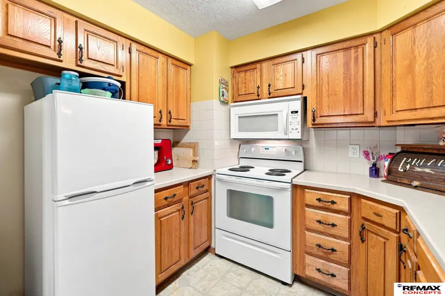 5519 Enterprise Drive, Lincoln, NE 68521 - #2
