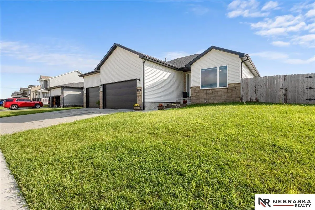 3345 N 92nd Street, Lincoln, NE 68507 - #1