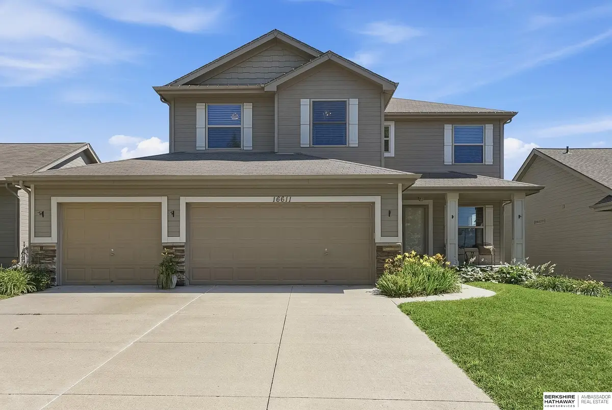 16611 Dora Hamann Parkway, Omaha, NE 68116 - #1