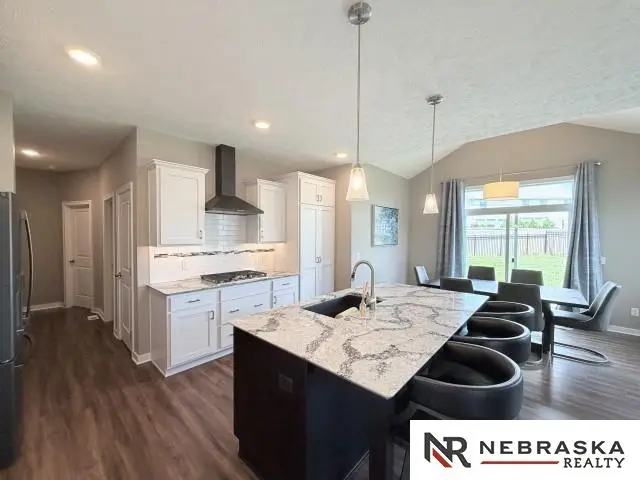 5304 Heartland Drive, Papillion, NE 68133 - #3