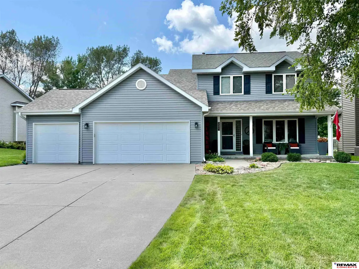 5521 S 72nd Street, Lincoln, NE 68516 - #1
