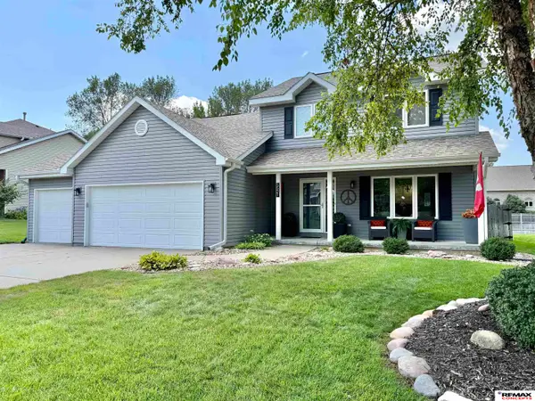 5521 S 72nd Street, Lincoln, NE 68516
