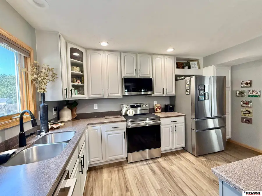 5521 S 72nd Street, Lincoln, NE 68516 - #2