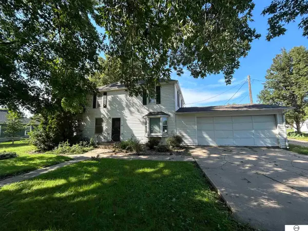 205 W 9th Street, Stromsburg, NE 68666