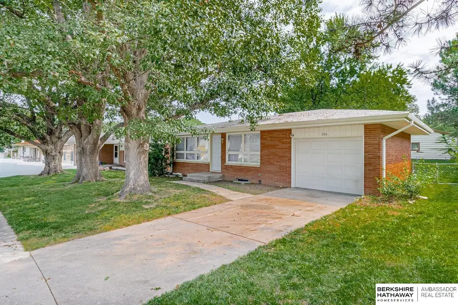 530 Brookside Drive, Lincoln, NE 68528 - #3