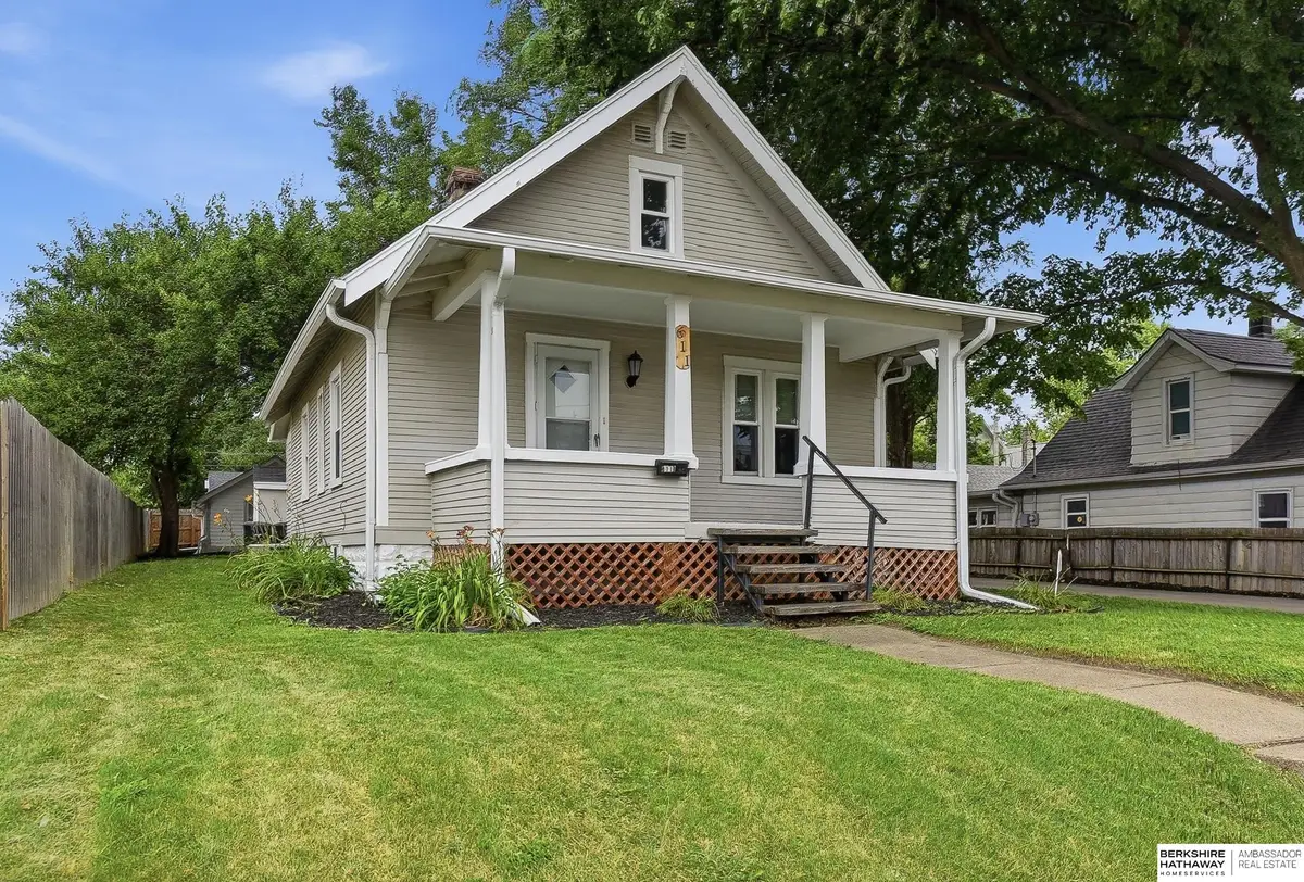 611 N 45th Street, Omaha, NE 68132 - #1