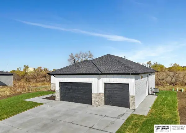 8730 Dragonfly Lane, Lincoln, NE 68526