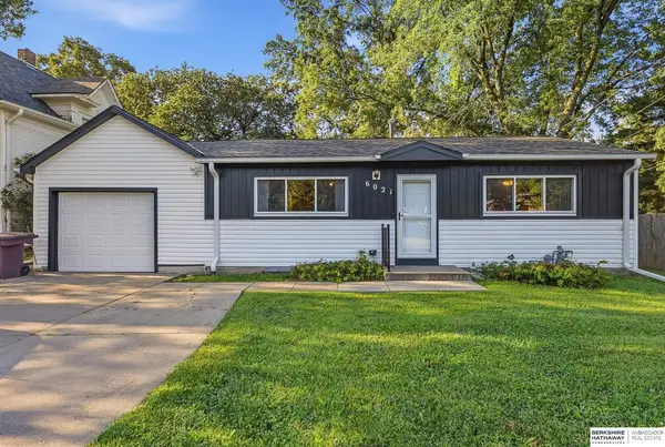 6021 Holdredge Street, Lincoln, NE 68505