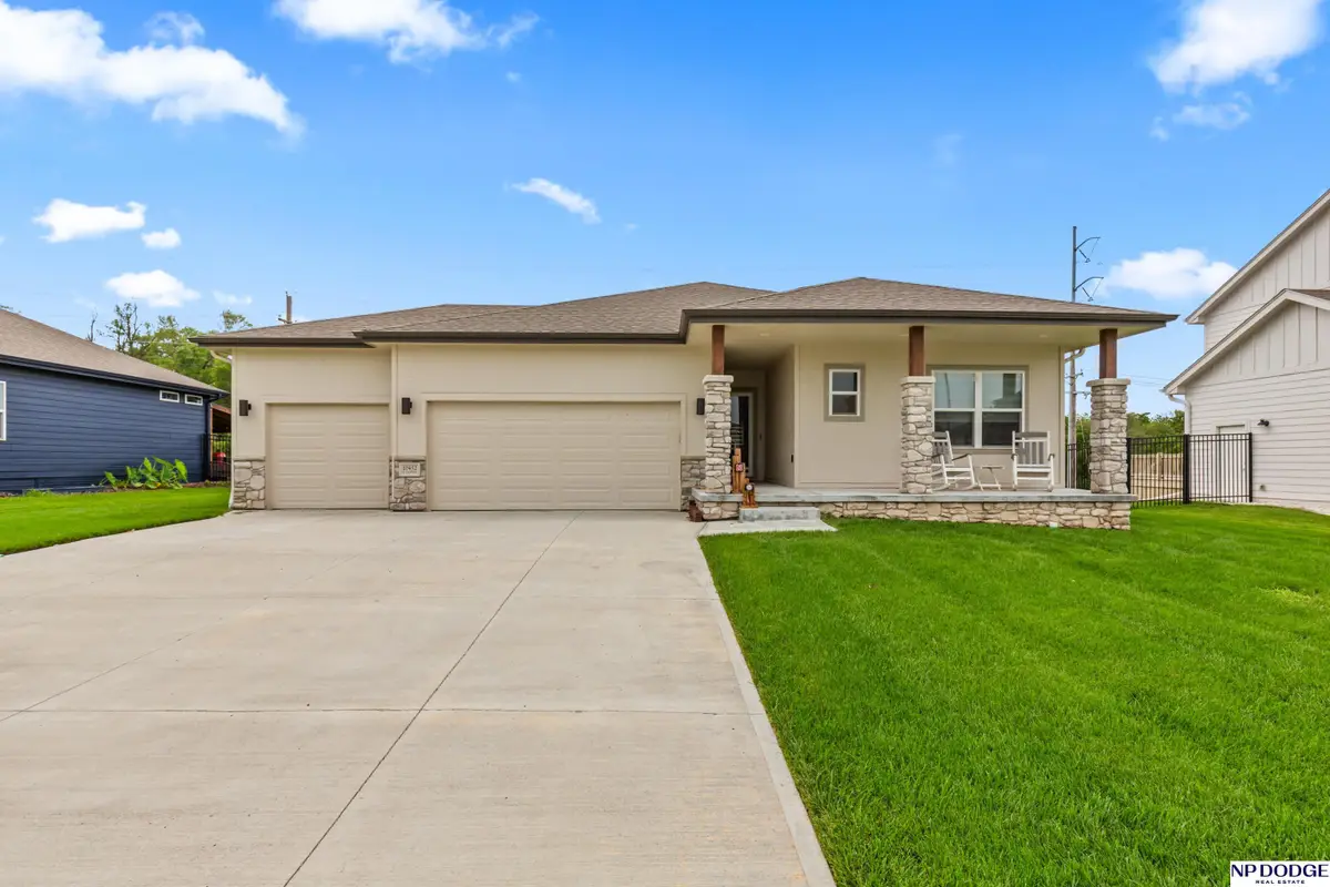 10452 S 113th Street, Papillion, NE 68046 - #1