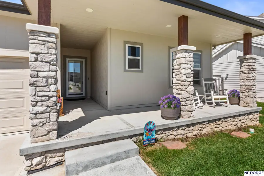 10452 S 113th Street, Papillion, NE 68046 - #3