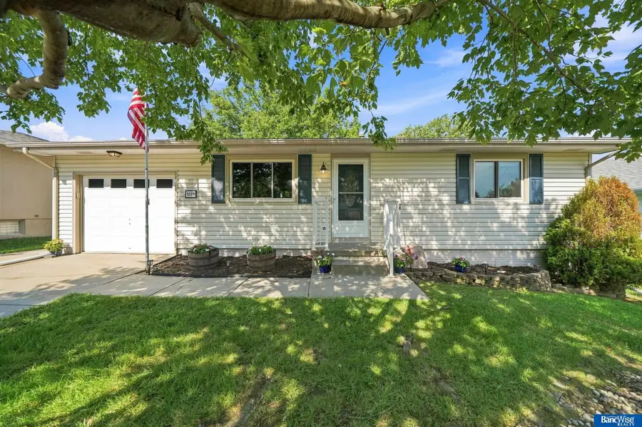 1539 SW 13 Street, Lincoln, NE 68522 - #2