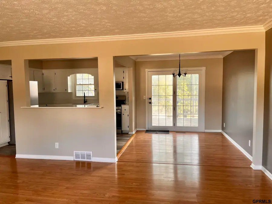 5814 S 92nd Circle, Omaha, NE 68127 - #3