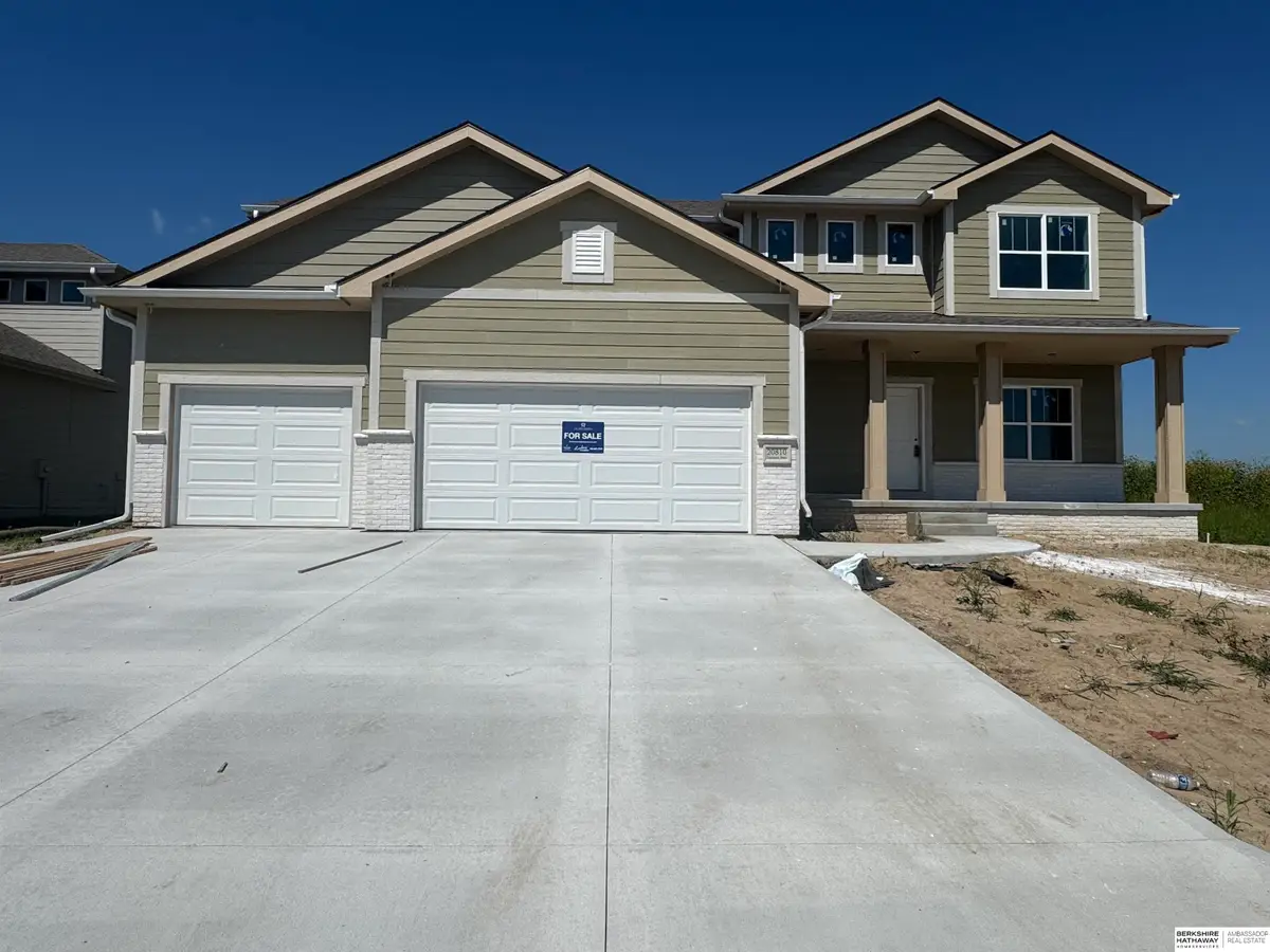 20810 Vernon Avenue, Elkhorn, NE 68022 - #1