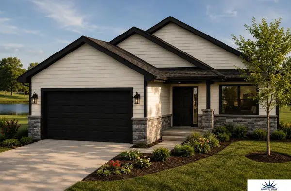 2911 Lakeside Drive, Plattsmouth, NE 68048