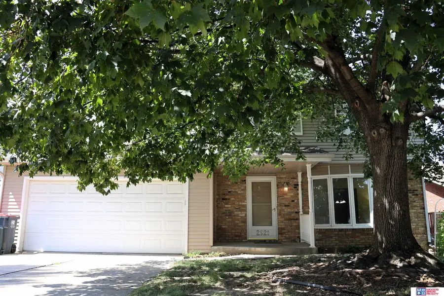 2921 N 74th Street, Lincoln, NE 68507 - #3