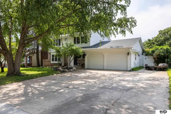 4012 N 95th Street, Omaha, NE 68134