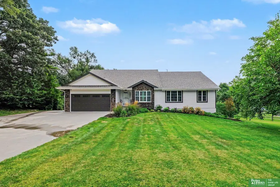 8529 S 25th Street, Bellevue, NE 68147 - #2