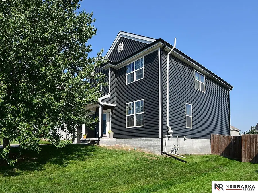 6456 Elm Hurst Drive, Omaha, NE 68157 - #3