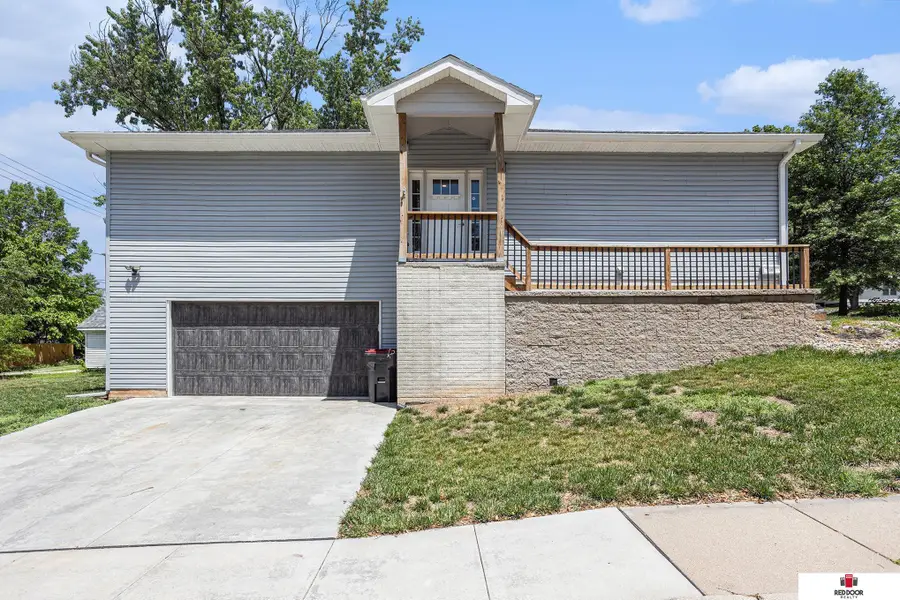 1301 N 9th Street, Beatrice, NE 68310 - #3