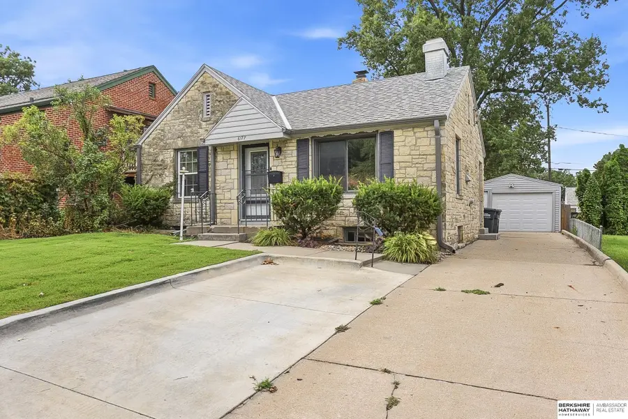 6177 Hickory Street, Omaha, NE 68106 - #3
