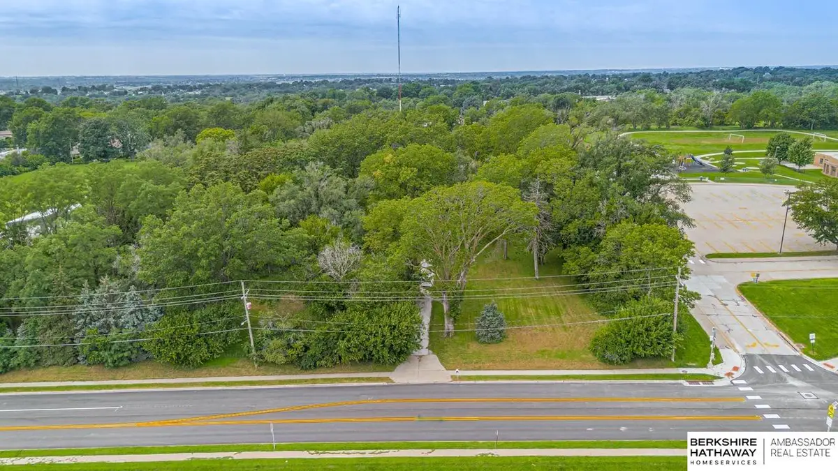 7952 S 25th Street, Bellevue, NE 68147 - #1
