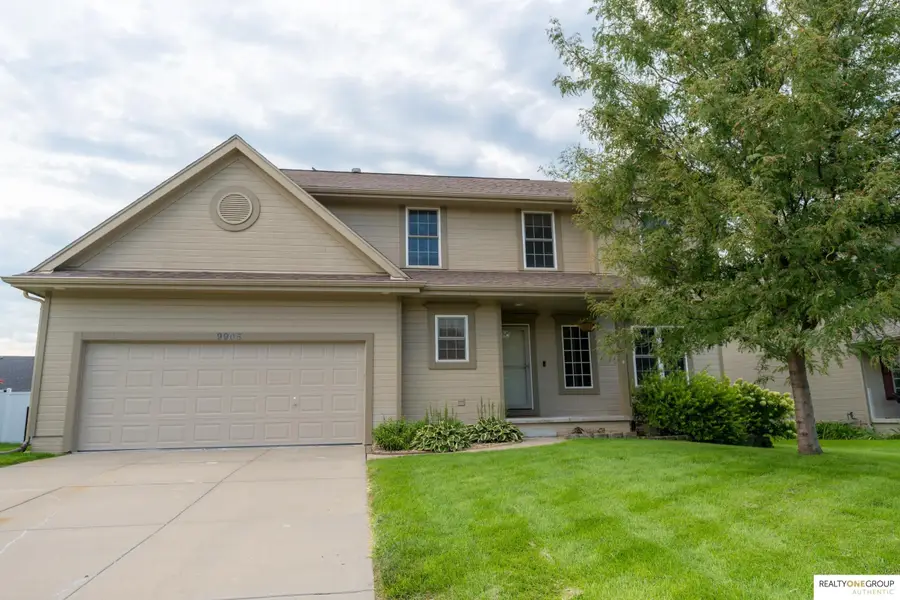 9905 Idora Street, La Vista, NE 68128 - #2