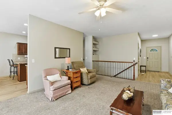 4151 S 200th Street, Omaha, NE 68135