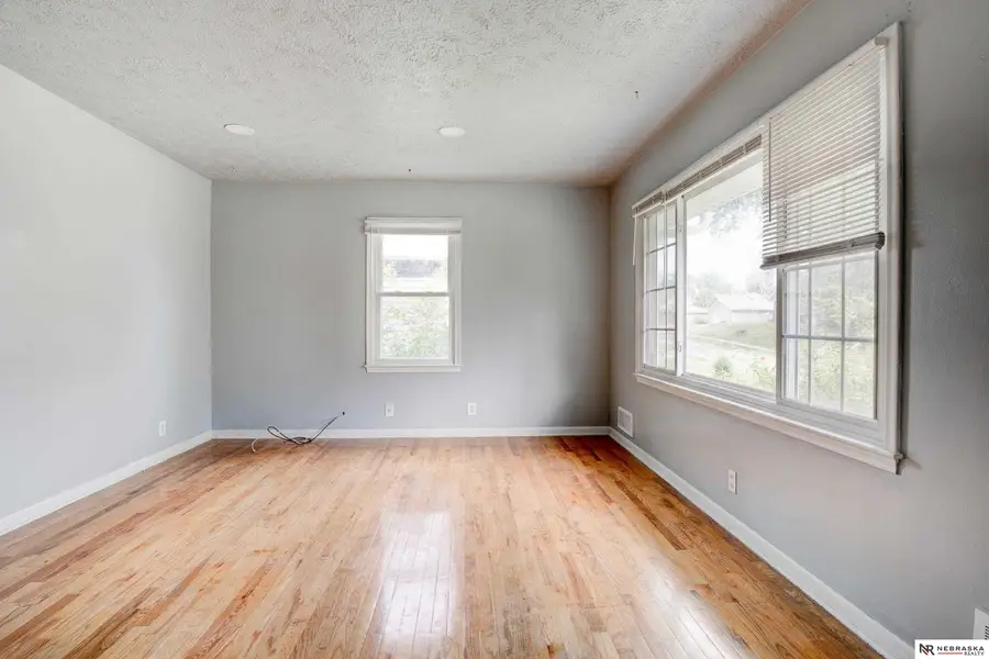 4822 Grand Avenue, Omaha, NE 68104 - #2