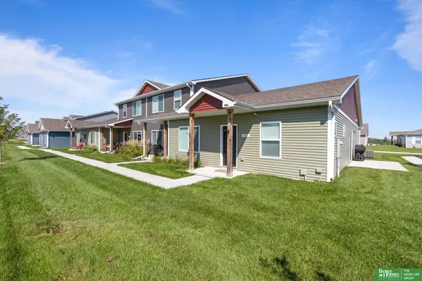 2127 N Aaron Way, Fremont, NE 68025