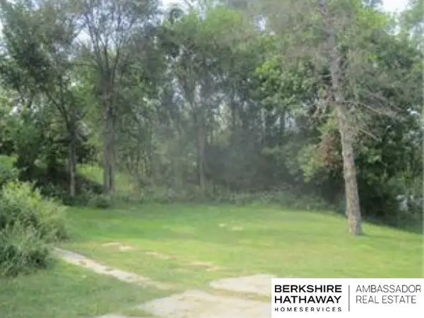 4908 Redick Avenue, Omaha, NE 68152
