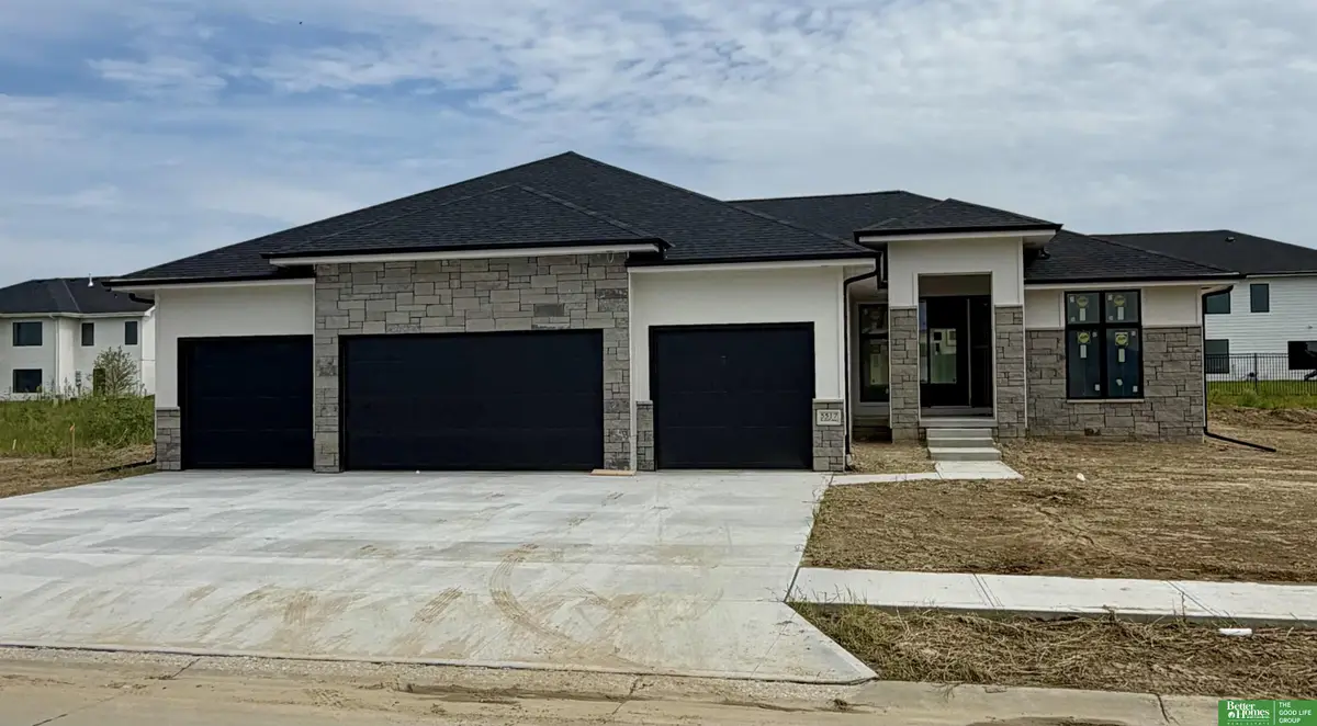 5517 N 213th Avenue, Elkhorn, NE 68022 - #1