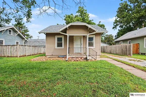 4438 Greenwood Street, Lincoln, NE 68504