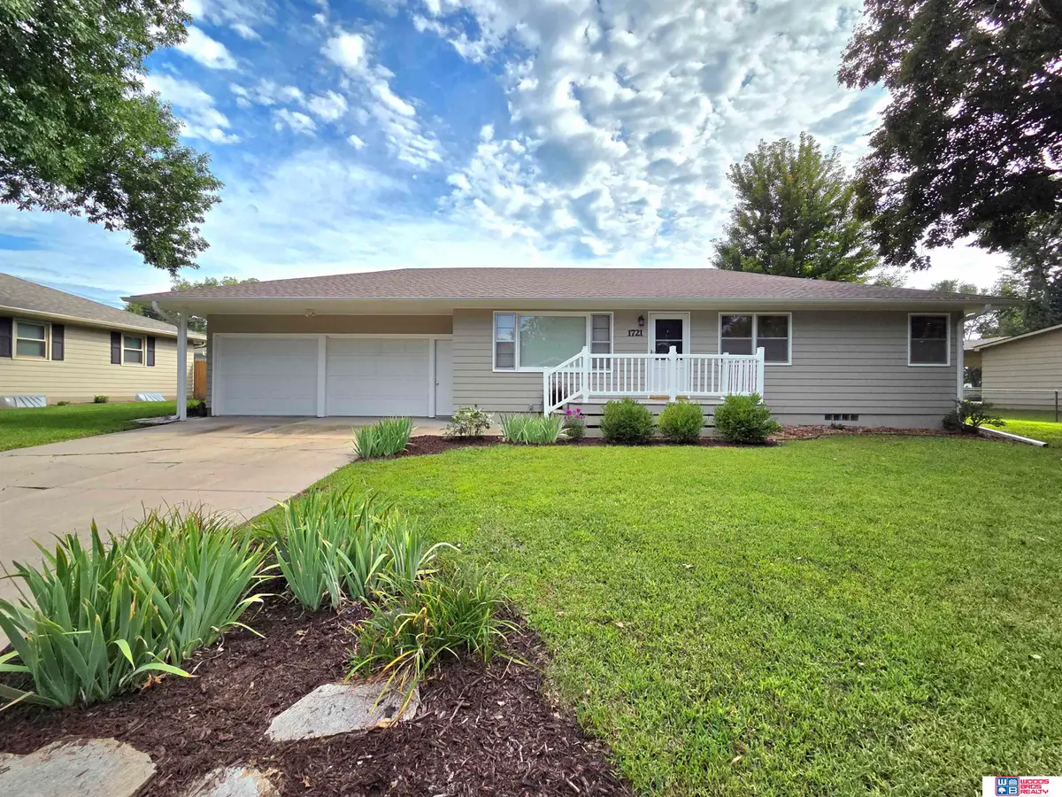1721 Summit Street, Beatrice, NE 68310 - #1