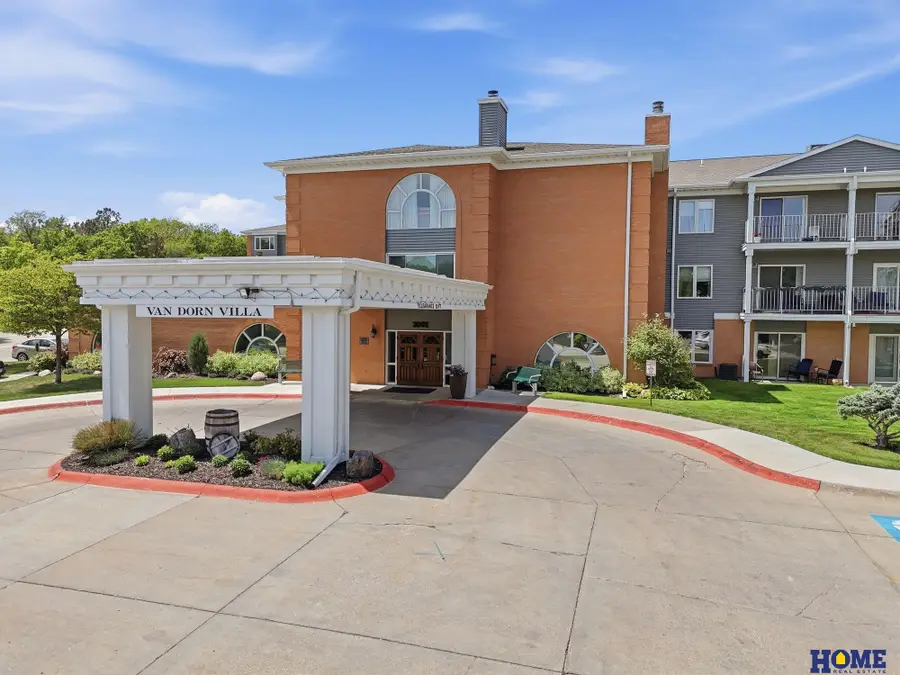 3001 S 51st Street Court #414, Lincoln, NE 68506 - #2