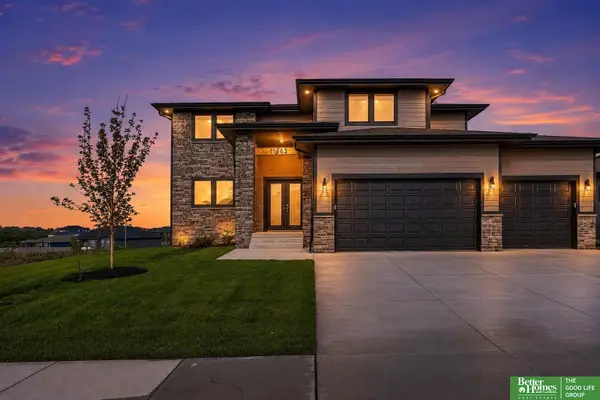 11663 S 123rd Avenue, Papillion, NE 68046