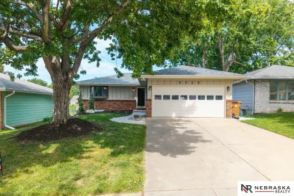 5226 Spruce Street, Lincoln, NE 68516