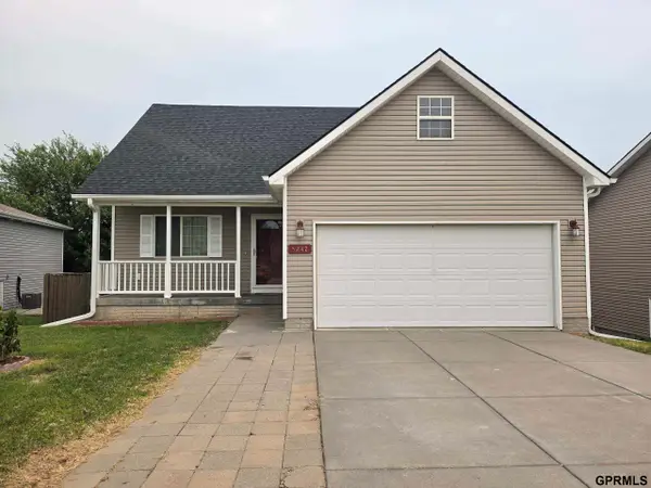 5242 N 9th Circle, Lincoln, NE 68521
