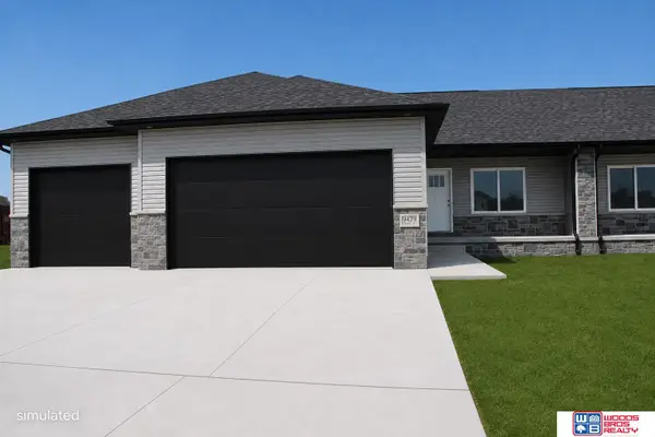 9429 S 82nd Street, Lincoln, NE 68516