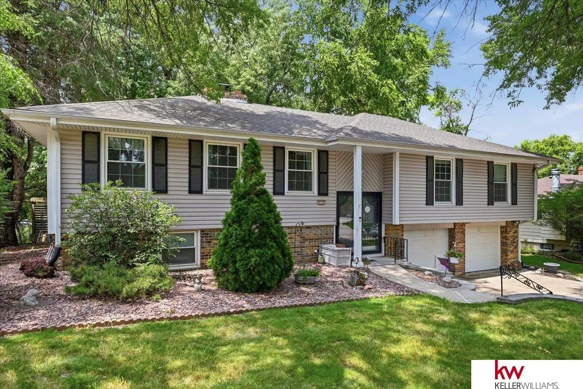 618 S 126 Street, Omaha, NE 68154 - #1