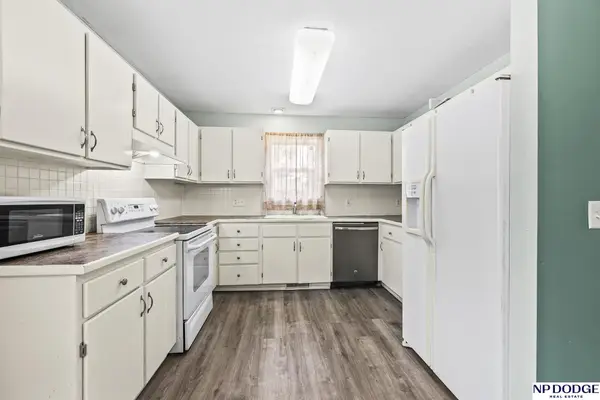 6806 Mason Street, Omaha, NE 68106