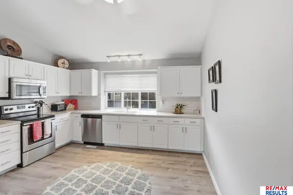 4305 N 173 Street, Omaha, NE 68116