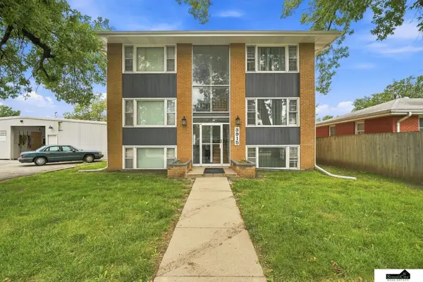 3915 N 69th Street, Lincoln, NE 68507