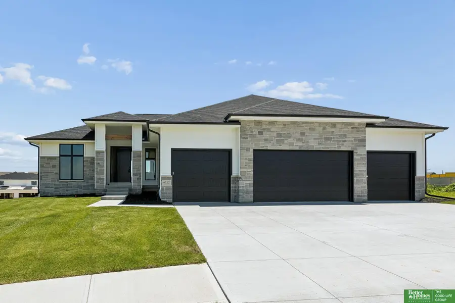 4914 N 214th Street, Elkhorn, NE 68022 - #2