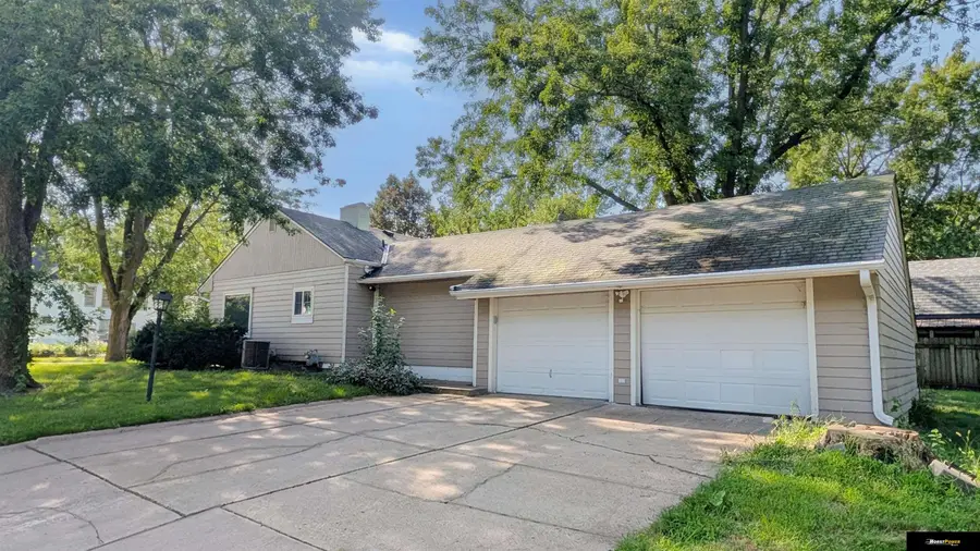 1801 S 4 Street, Beatrice, NE 68310 - #3