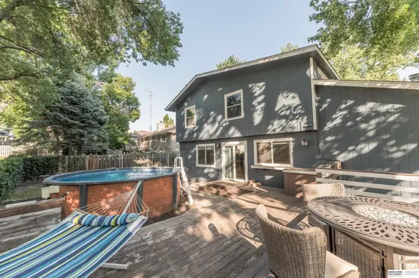14628 Drexel Street, Omaha, NE 68137